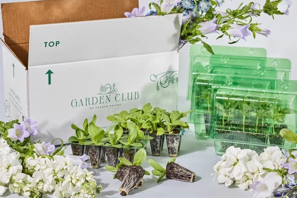 Delivering pro-grade plant care to home gardeners.